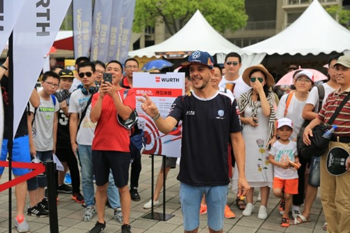 CTCC上海站:Robert Huff斩获冠军,上汽大众位居积分榜首